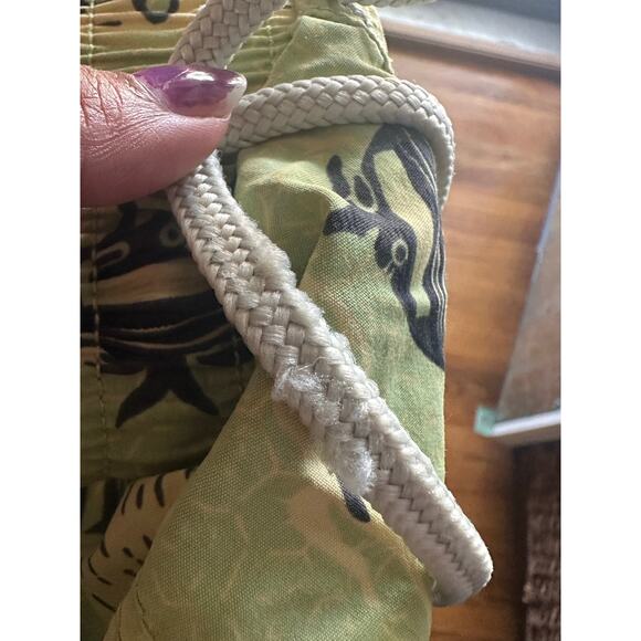 Grayers Light Green Fish Print Swim Trunks – Size L - Picture 6 of 7